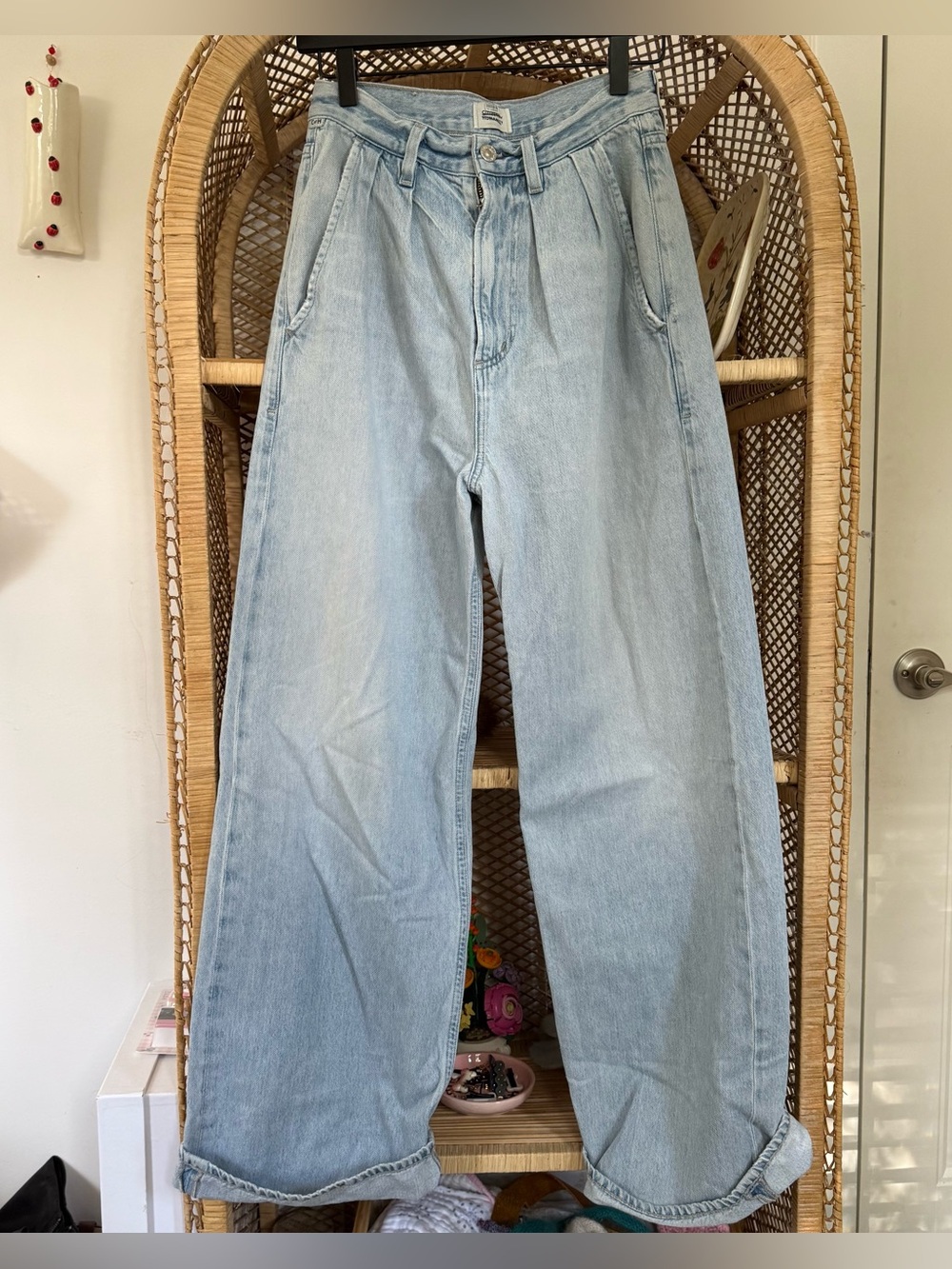 Citizens of humanity Maritzy pleated trouser jeans size 24 fits 25 light baggy